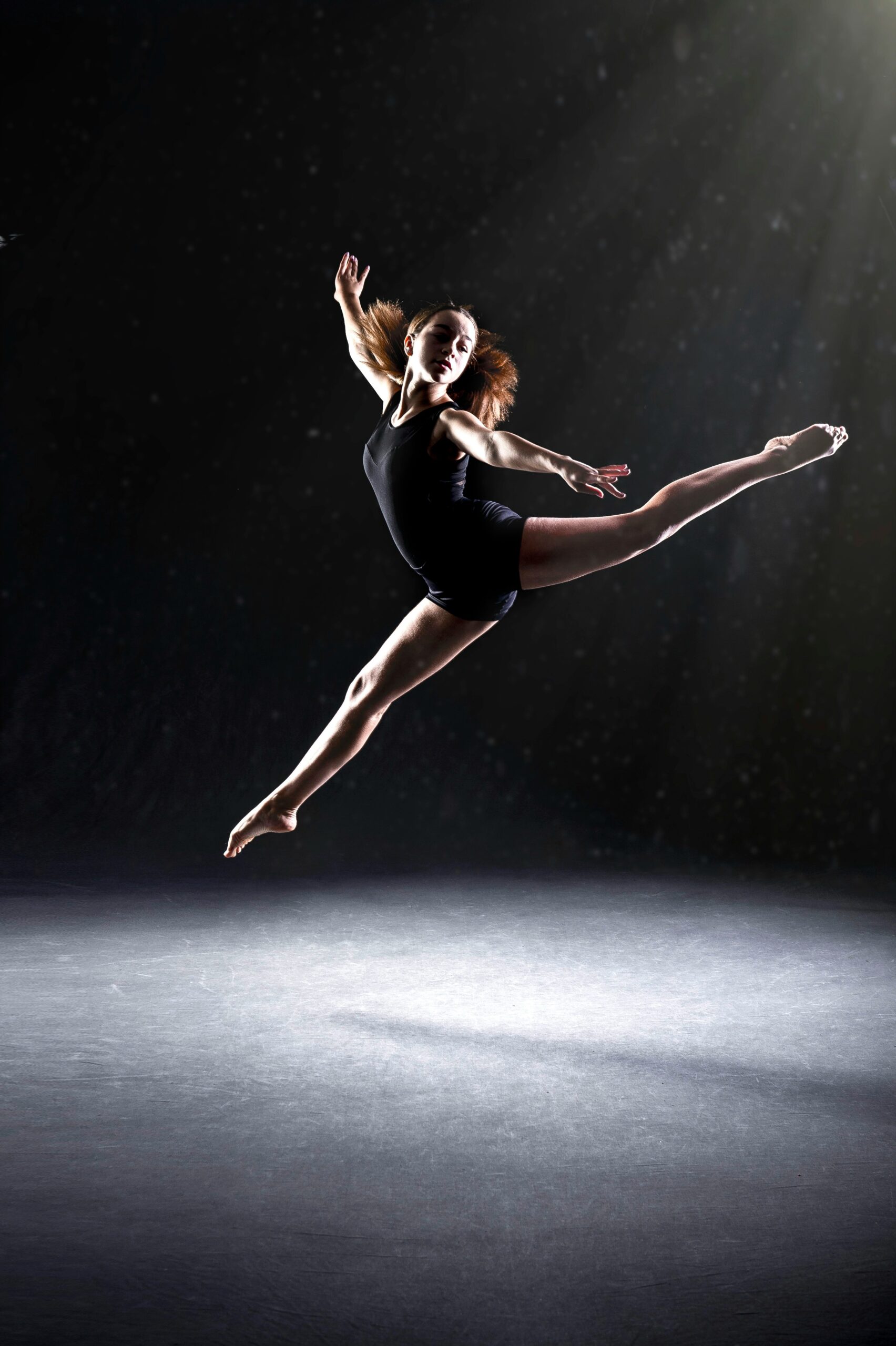 how it all began : Evelyne’s journey into the spotlight